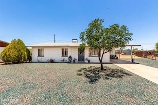 1385 W Iris Place, Casa Grande, AZ 85122