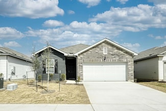 217 Stonebrook Dr, Hutto, TX 78634