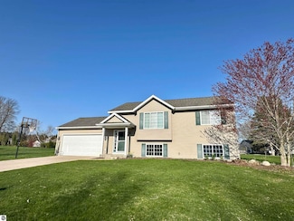 4769 Sandtrap Dr, Traverse City, MI 49685