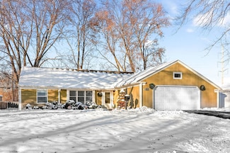 39 Cayman Dr, Montgomery, IL 60538