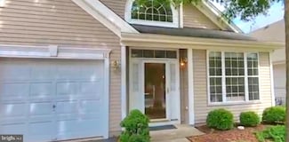 10 Honeyflower Dr, Trenton, NJ 08620