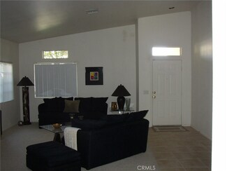 68215 Peladora Rd, Cathedral City, CA 92234