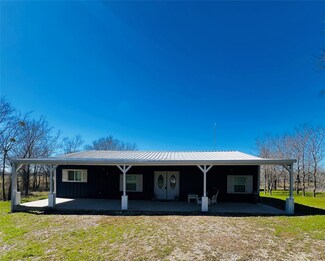 942 County Road 2240, Corsicana, TX 75109