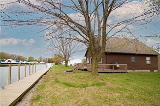 4690 E Johnson Ave, Port Clinton, OH 43452