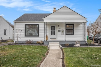 281 Draper Ave, Pontiac, MI 48341