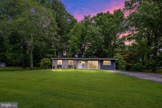 3 Twin Pine Way, Glen Mills, PA 19342