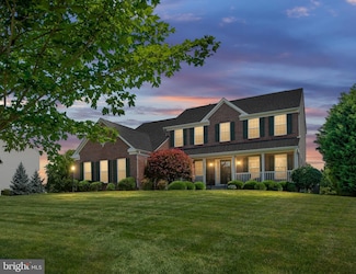 7508 Edington Dr, Warrenton, VA 20187