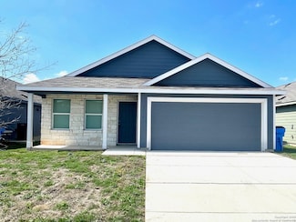212 Pacific Waters, Seguin, TX 78155