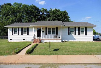 515 E Jefferies St, Gaffney, SC 29340