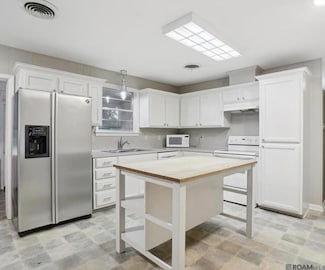 4320 Bluebonnet Rd, Baton Rouge, LA 70809