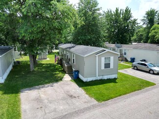 11372 Maple Ct, Allendale Charter Township, MI 49401