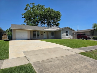655 Marleen St, Houston, TX 77034