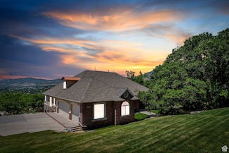 215 N Bald Mountain Dr, Alpine, UT 84004