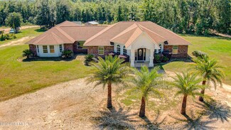 3618 NE Country Kitchen Rd, Madison, FL 32340