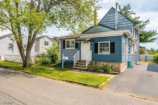 87 Fiume St, Iselin, NJ 08830