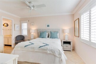 4318 27th Ct SW Unit 101, Naples, FL 34116