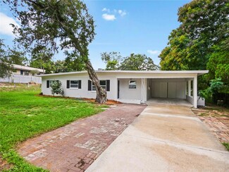 789 Oak Dr, Clermont, FL 34711