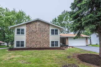 6920 Williams Dr, Woodridge, IL 60517