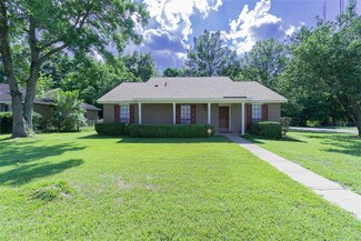 1301 Dunbarton Rd, Montgomery, AL 36117