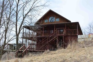 13925 Eagle Ridge Rd, Ferryville, WI 54628