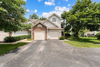 1074 Woodhill Ct Unit 496, Elgin, IL 60120