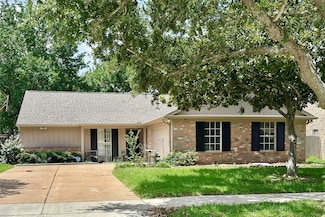 3418 Green Fields Dr, Sugar Land, TX 77479