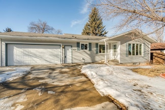 1824 N 20th St, Bismarck, ND 58501