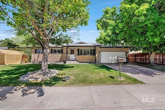 1546 Princeton Dr, Twin Falls, ID 83301