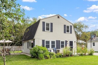 10 Monson St, Billerica, MA 01821