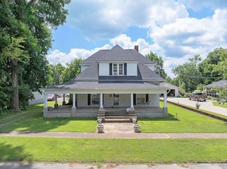 107 Monroe St, Lexington, TN 38351
