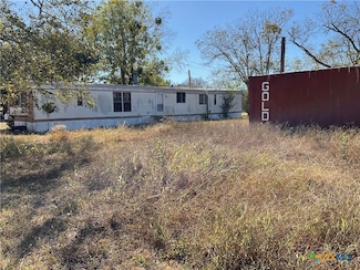 310 Stockdale St, Cuero, TX 77954