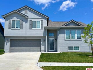 11114 Baker St, Omaha, NE 68142
