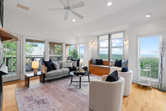 3800 Laurel Ledge Ln, Austin, TX 78731