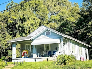 1086 E Trigg Ave, Memphis, TN 38106