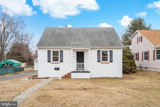 389 Ives Ave, Penns Grove, NJ 08069