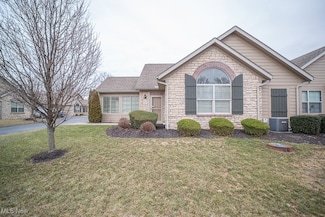3912 Coventry Ln, Huron, OH 44839