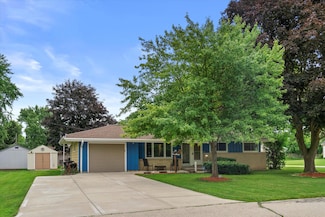 4620 S 72nd St, Milwaukee, WI 53220