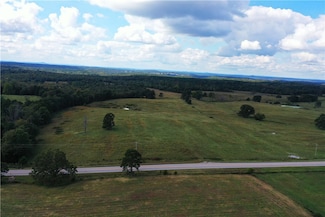 000 Frosty Knapp Rd, Pineville, AR 72566
