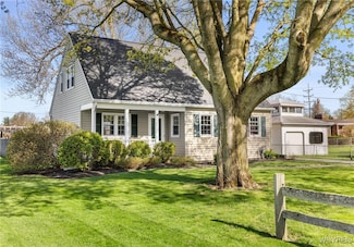 95 Oakland Place, Hamburg, NY 14075