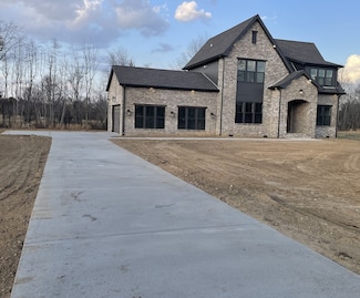 2699 Cave Springs Rd, Springfield, TN 37172