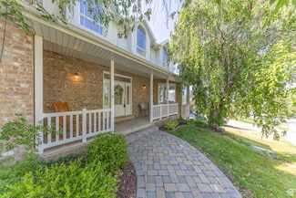 1320 E Canberra Dr, Lindon, UT 84042