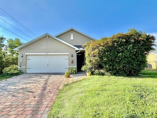 8519 Morris Rd, Fort Myers, FL 33967