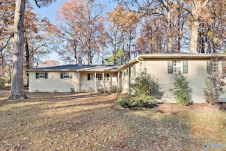 103 Brookwood Dr W, Athens, AL 35613