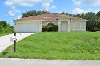 3808 27th St SW Unit 11, Lehigh Acres, FL 33976