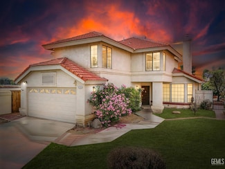 8226 Birmingham St, Bakersfield, CA 93311