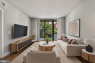 50 Florida Ave NE Unit 310, Washington, DC 20002