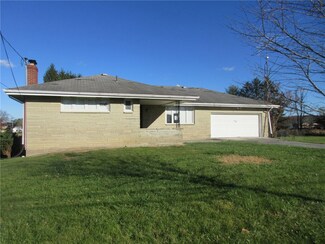 28 Single St, Carmichaels, PA 15320