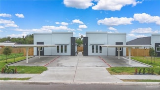 845 Deluxe St, North Alamo, TX 78516
