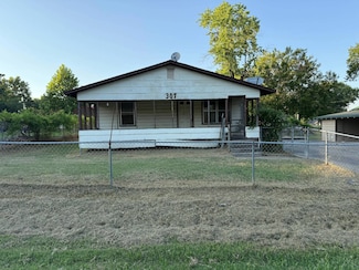 307 Duffee Ave, Eufaula, OK 74432