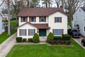 4011 W 204th St, Cleveland, OH 44126